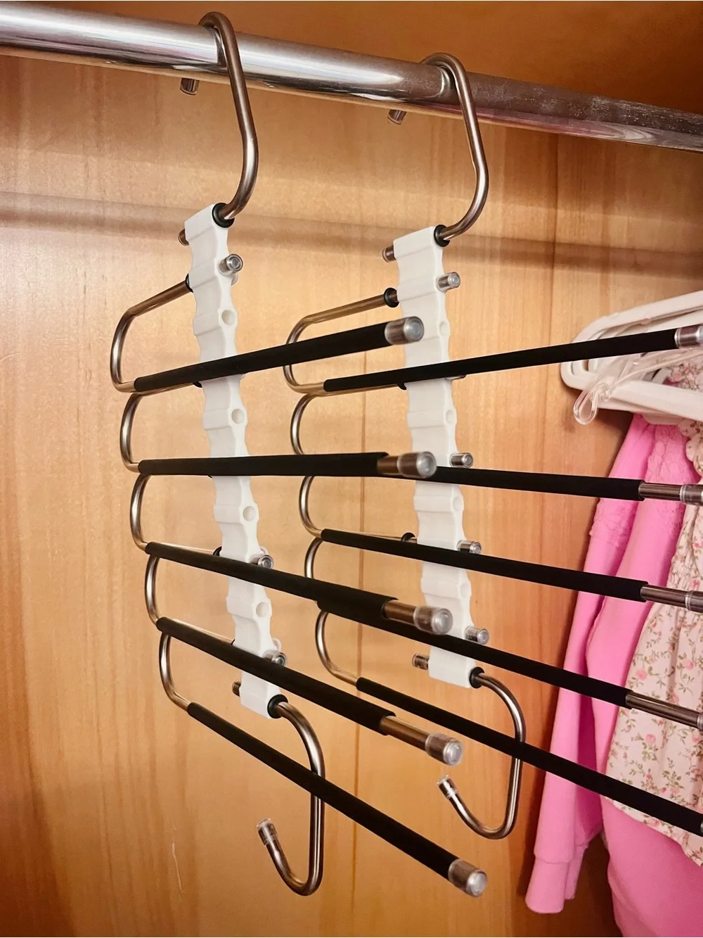 Amazon Metal Multi-Bar Space Saving Tie Scarf Belt Hanger in Silver and Black